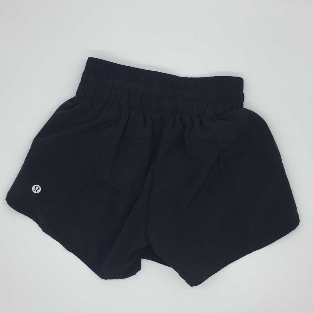Lululemon Tracker Short in Black